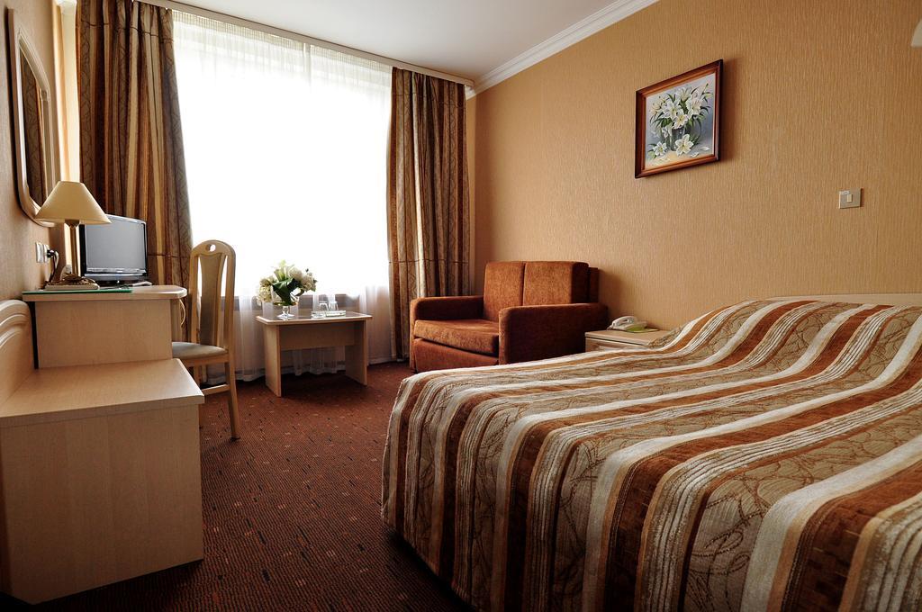 Hotel Yubileiny Minsk Luaran gambar