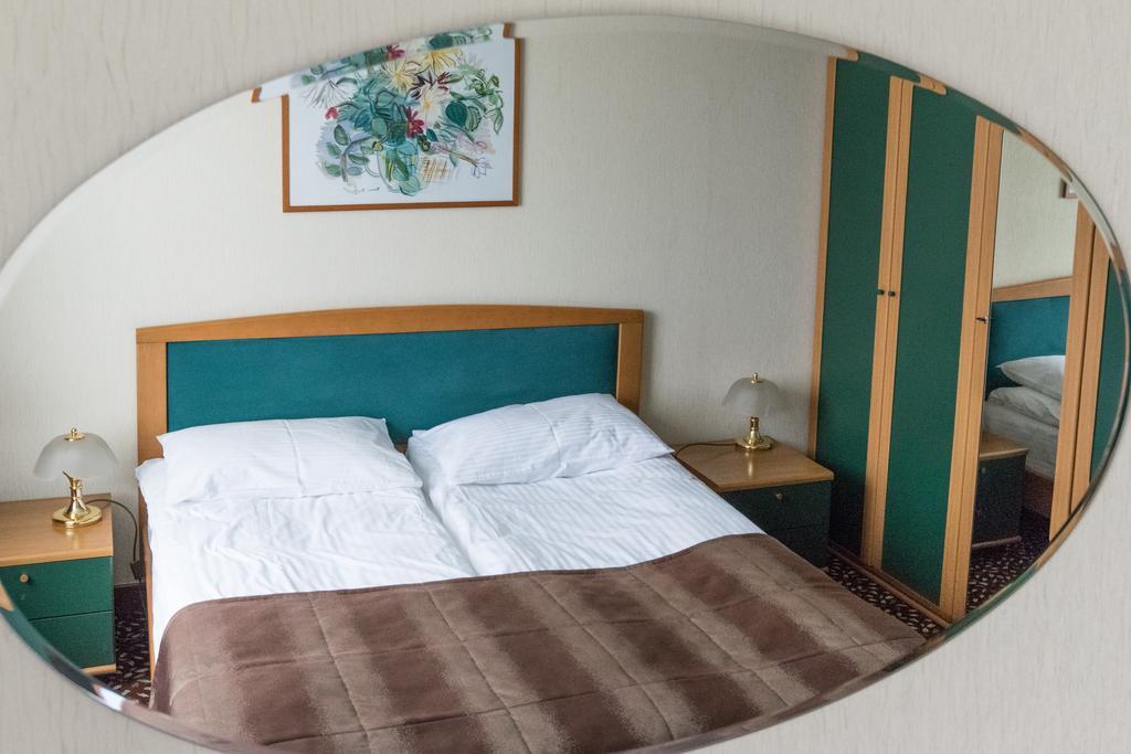 Hotel Yubileiny Minsk Luaran gambar