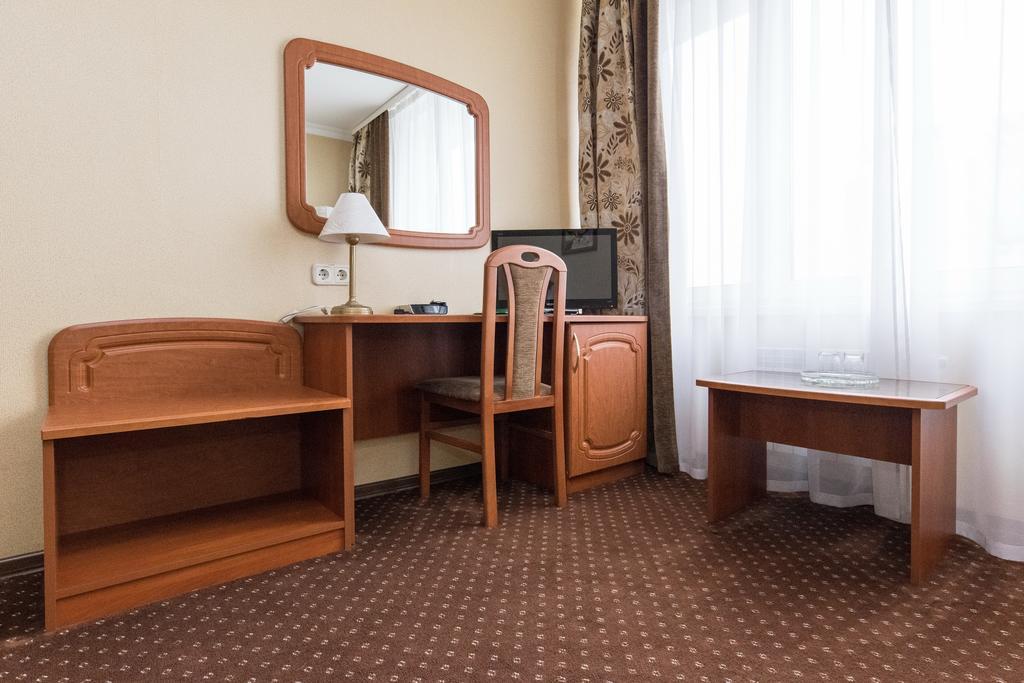 Hotel Yubileiny Minsk Luaran gambar