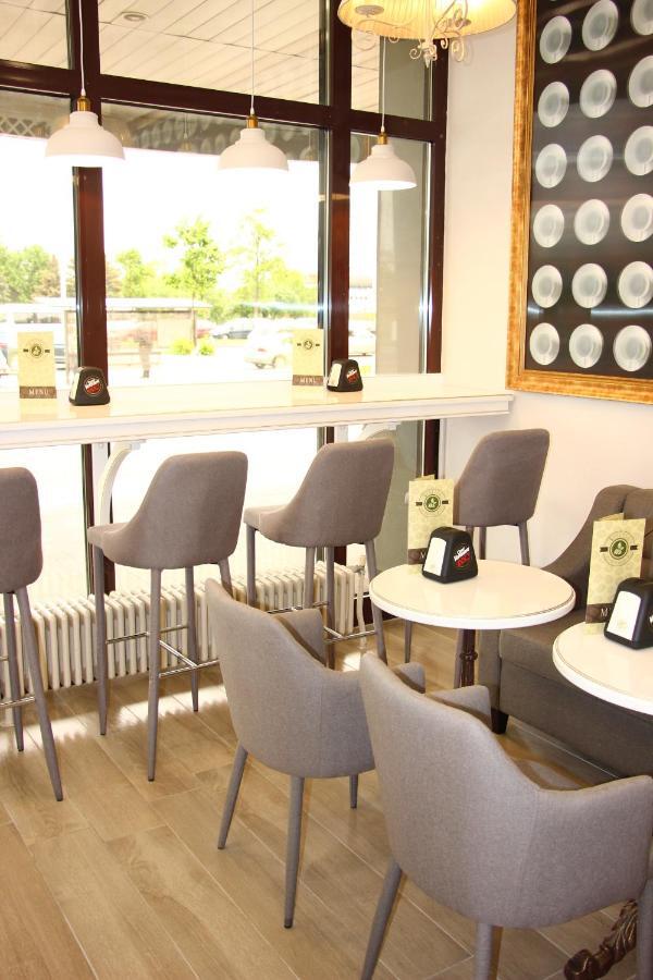 Hotel Yubileiny Minsk Luaran gambar